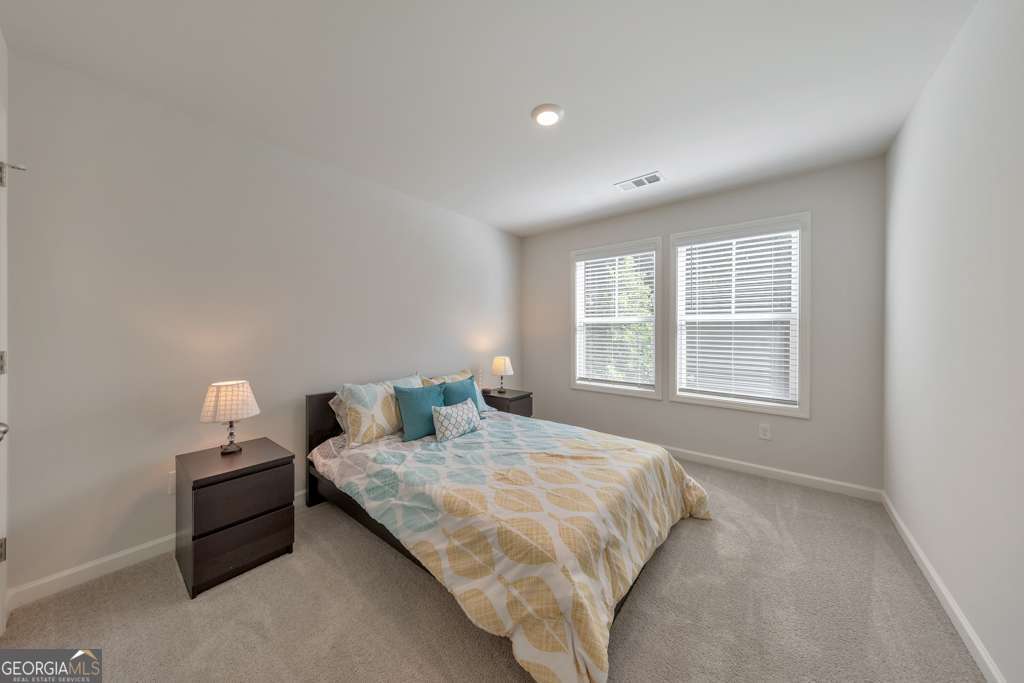 Towne Lake Hills - Residential