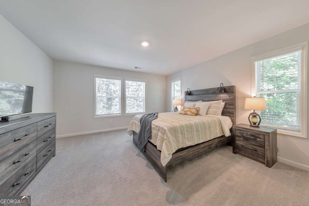 Towne Lake Hills - Residential