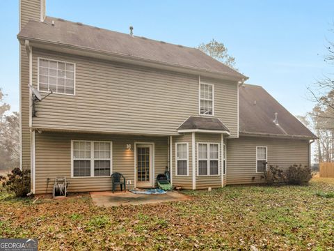 A home in Ellenwood