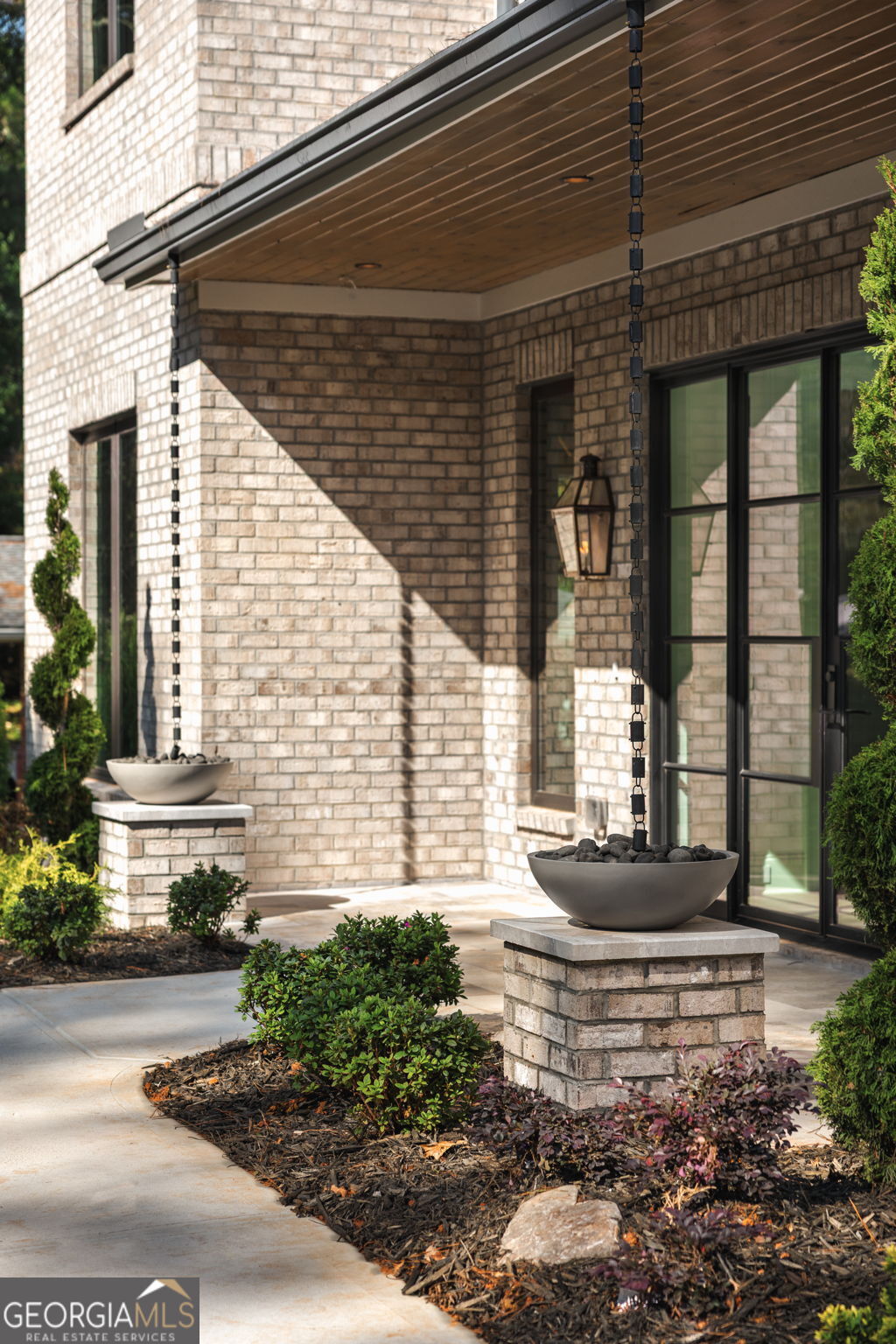 1372 Oconee PASS NE