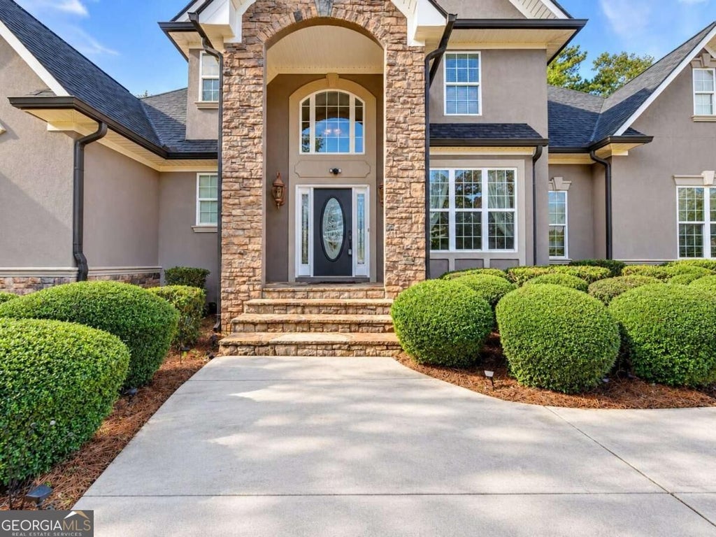 Photo of 6310 Dalewood Drive, Mcdonough, GA 30253 (MLS # 10882416)