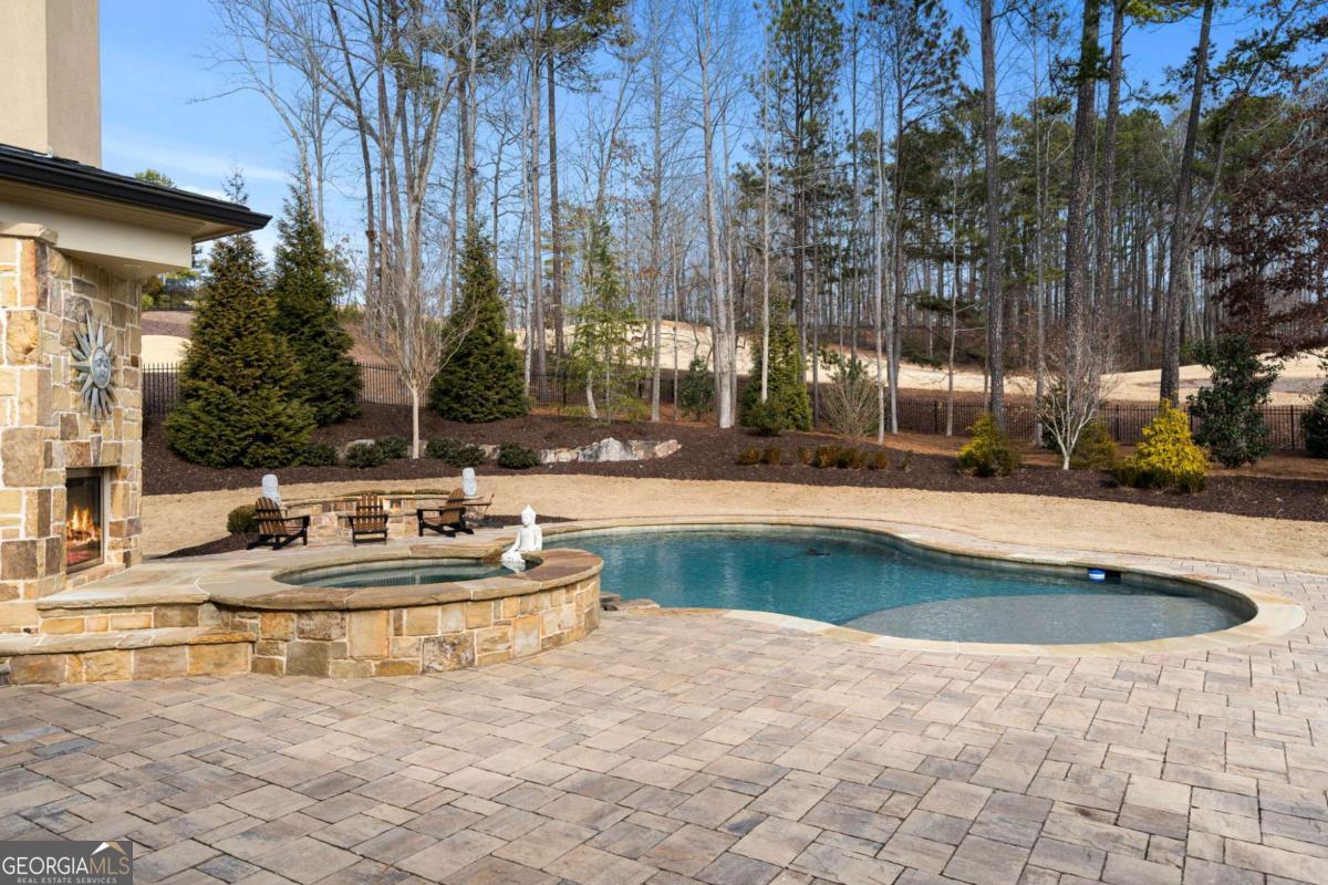 16143 Belford DR