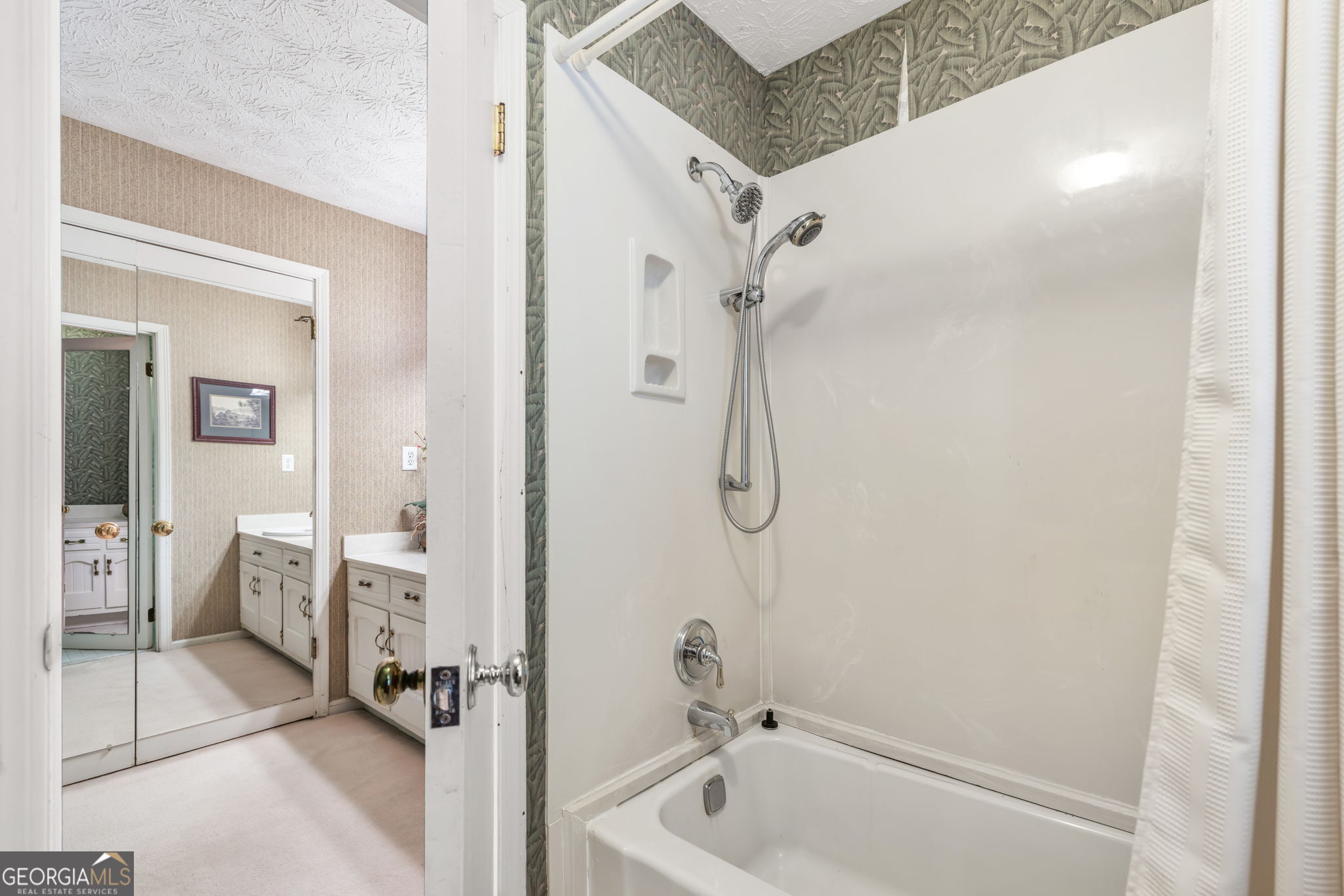 Pine Ridge Point - Residential