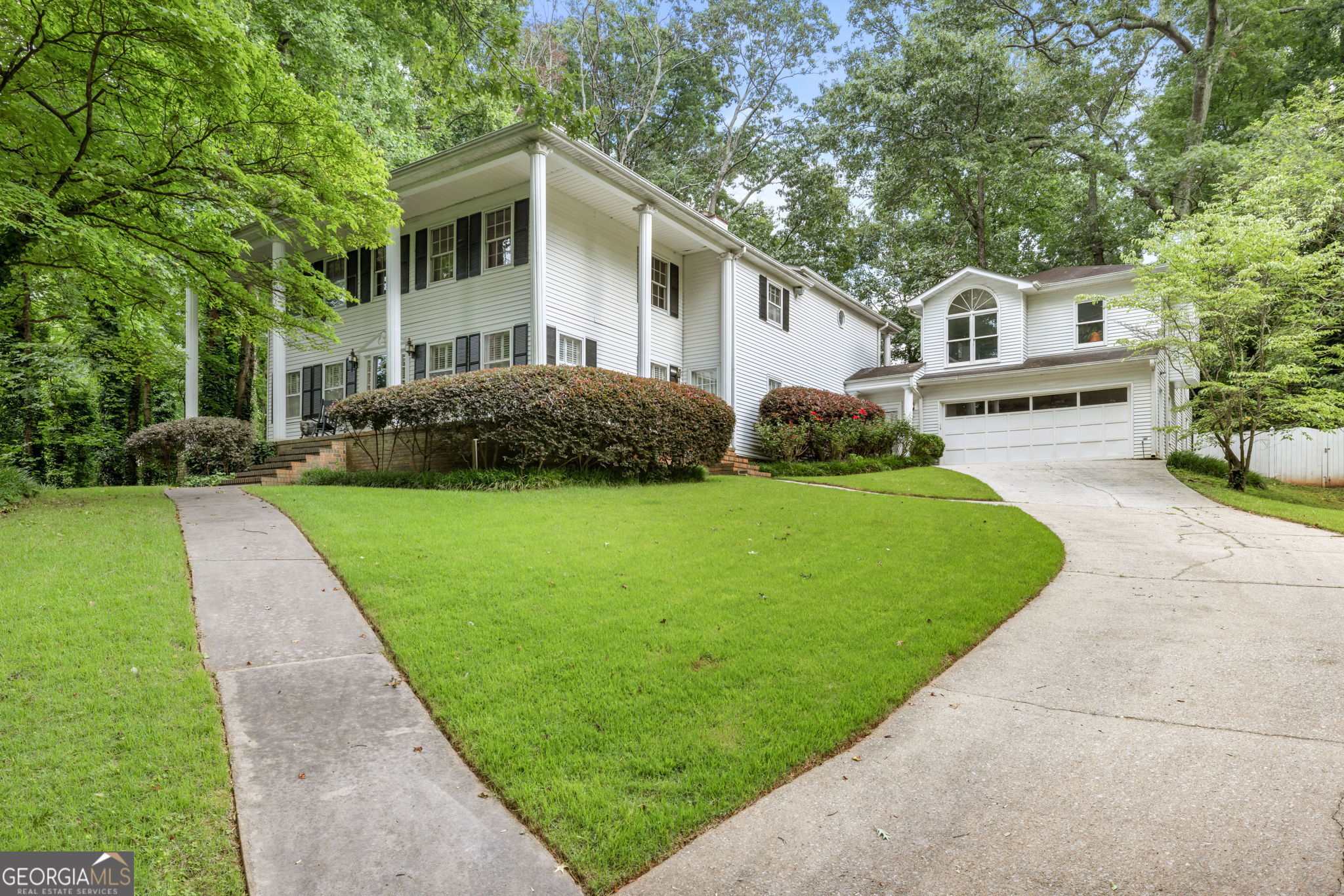 Pine Ridge Point - Residential