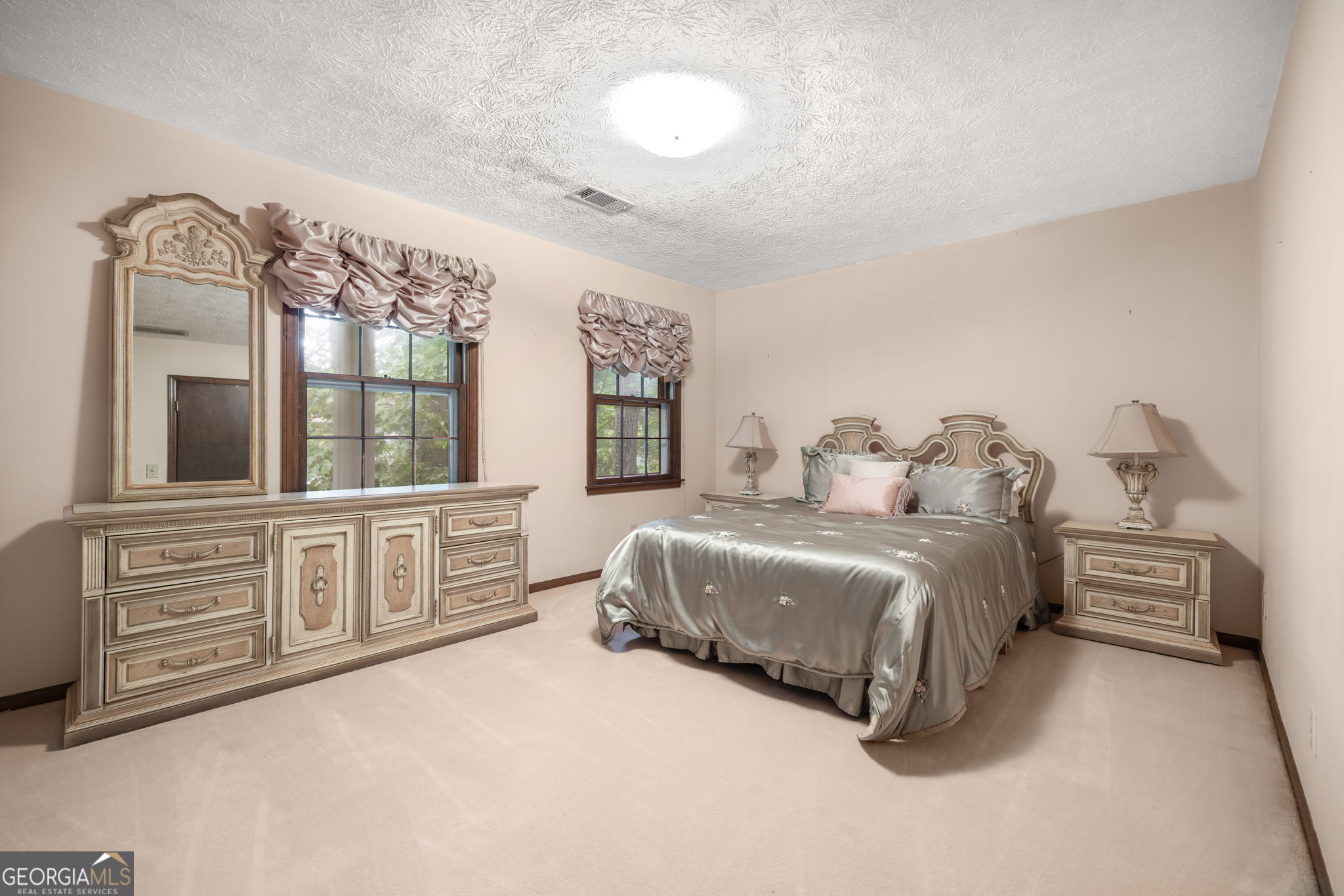 Pine Ridge Point - Residential