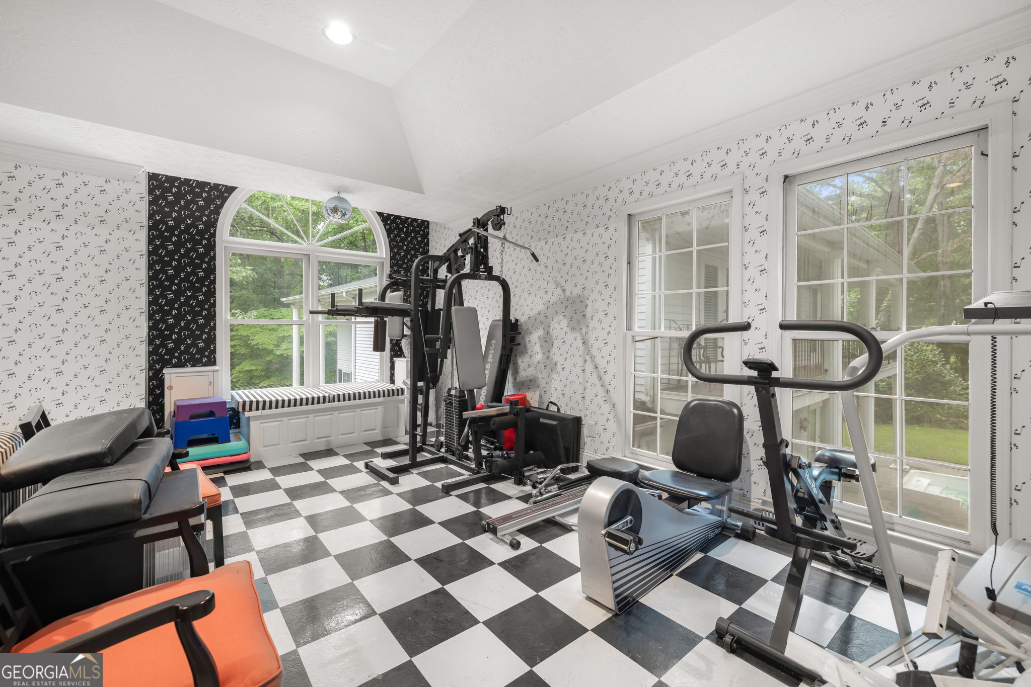 Pine Ridge Point - Residential