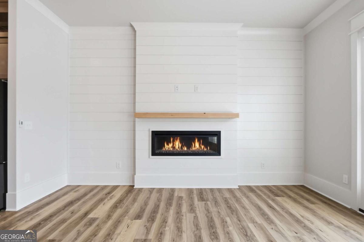 287 Orchid ST