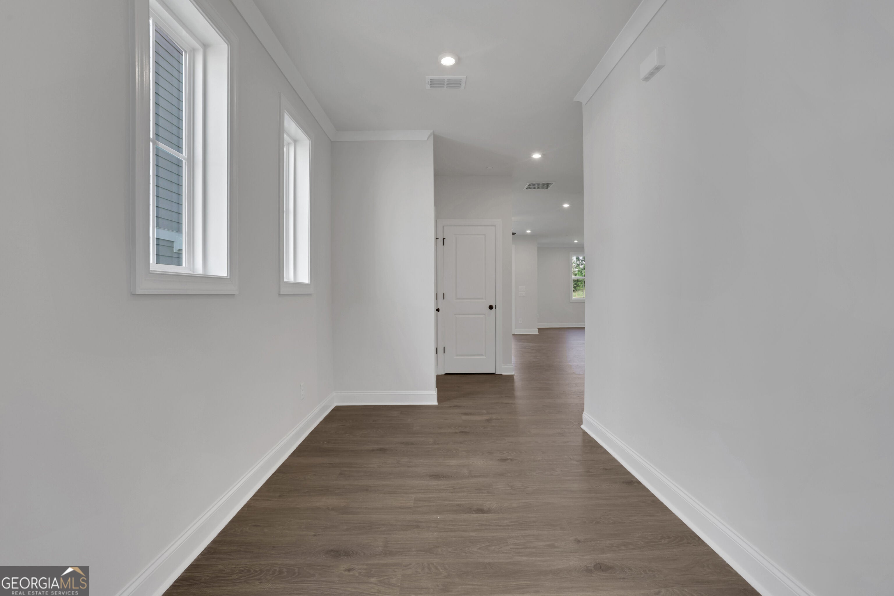 125 Kindred LN