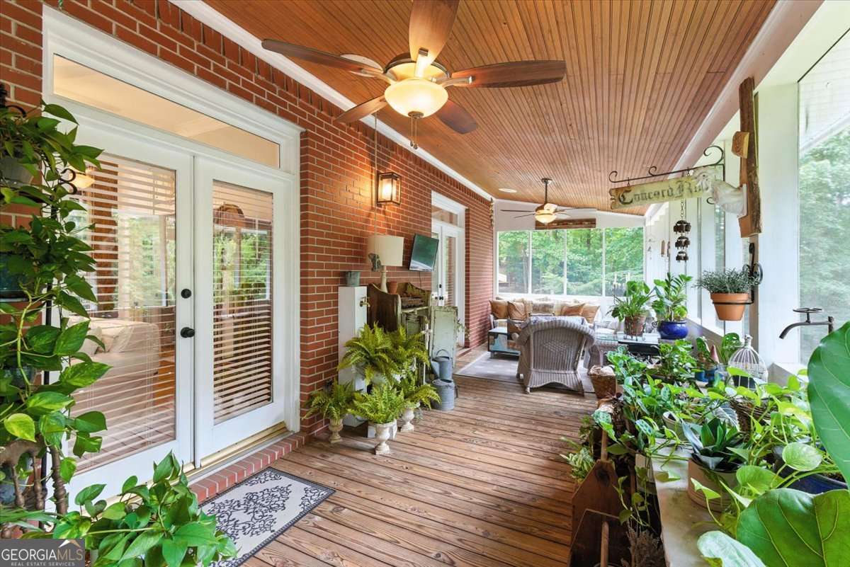 Falls of Cherokee - Residential
