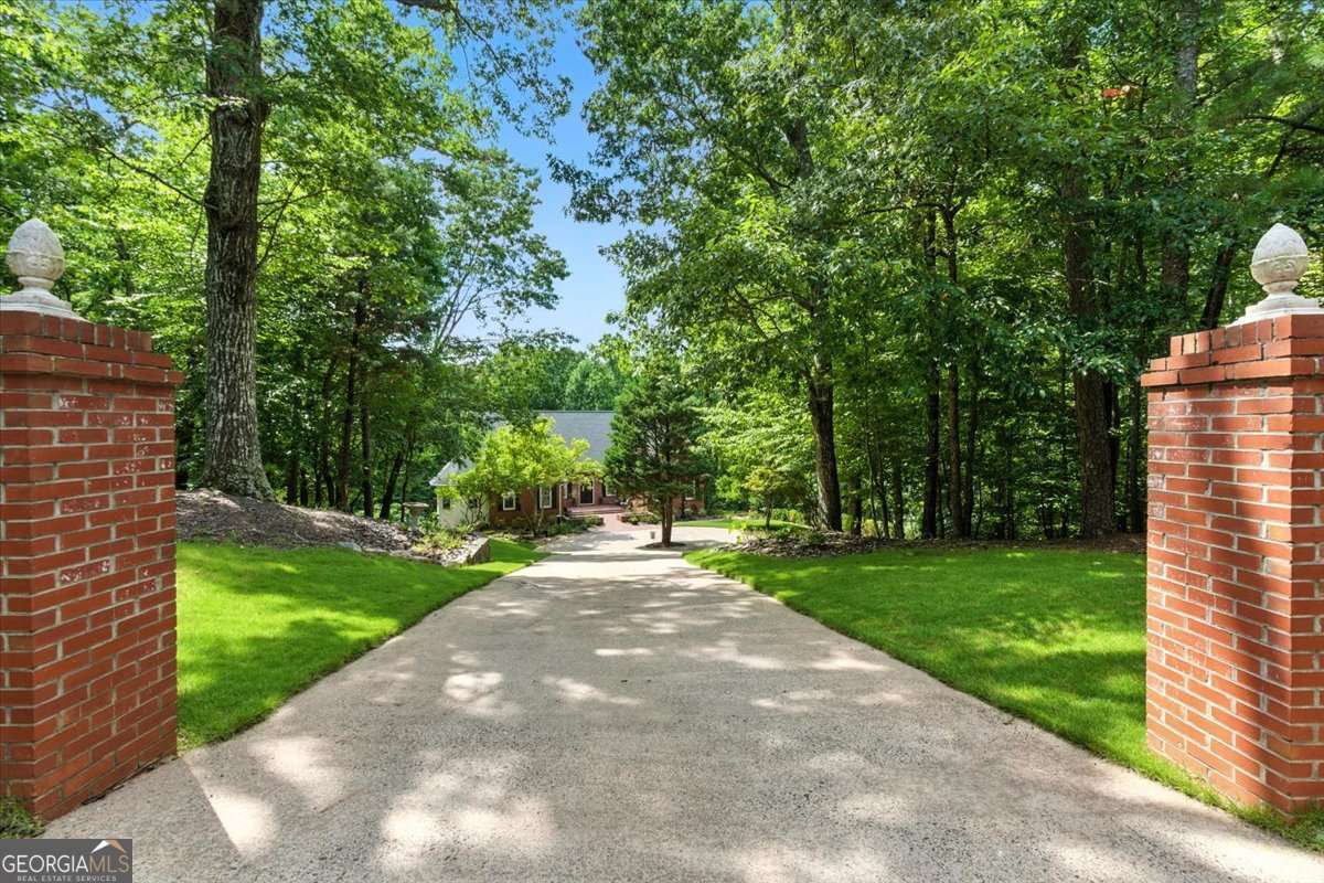 Falls of Cherokee - Residential