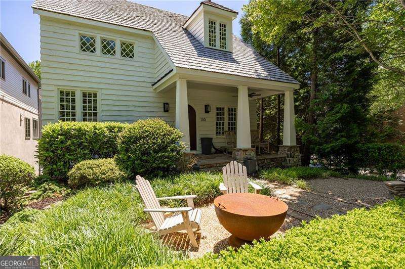155 Hubbard RD