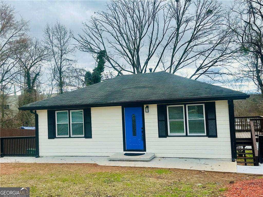Photo of 1288 Northwest Drive NW, Atlanta, GA 30318 (MLS # 10819134)