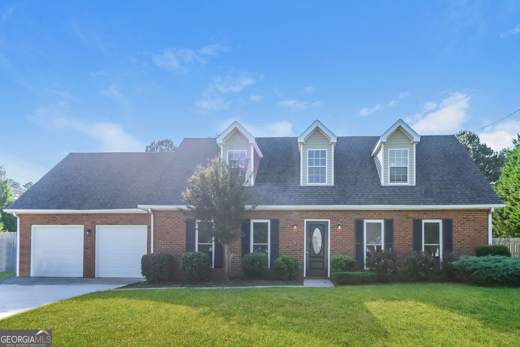 Photo of 141 The Esplanade Way, Loganville, GA 30052 (MLS # 10660723)