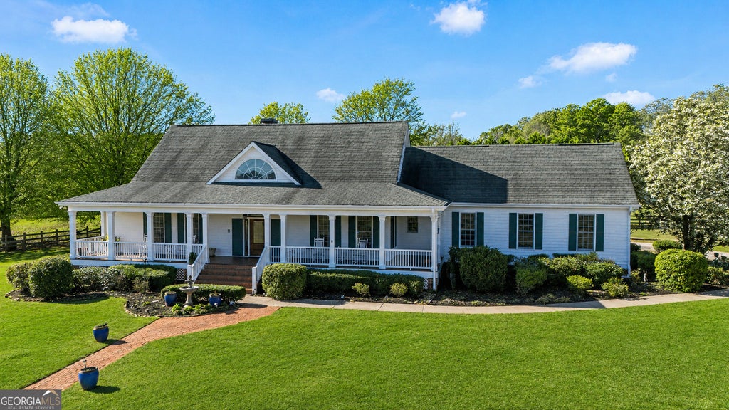 Photo of 159 Friar Tuck Road, Fayetteville, GA 30215 (MLS # 10791137)