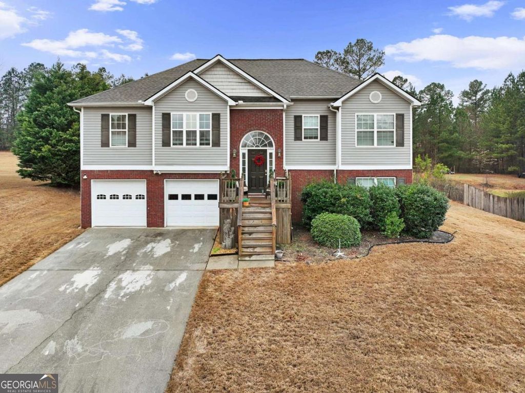 Photo of 40 Pine Shadow Circle, Covington, GA 30016 (MLS # 10700401)