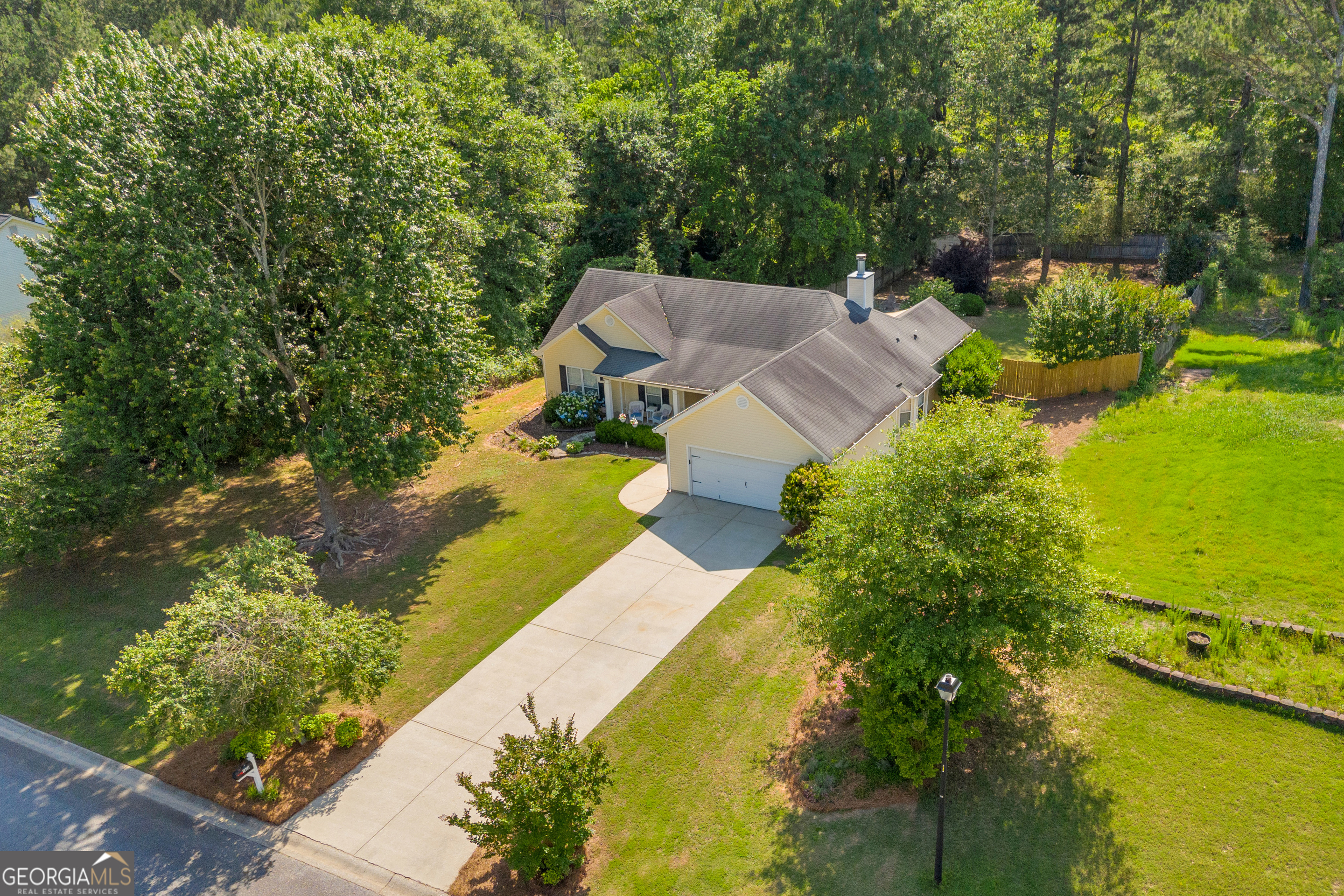 1023 Preserve LN