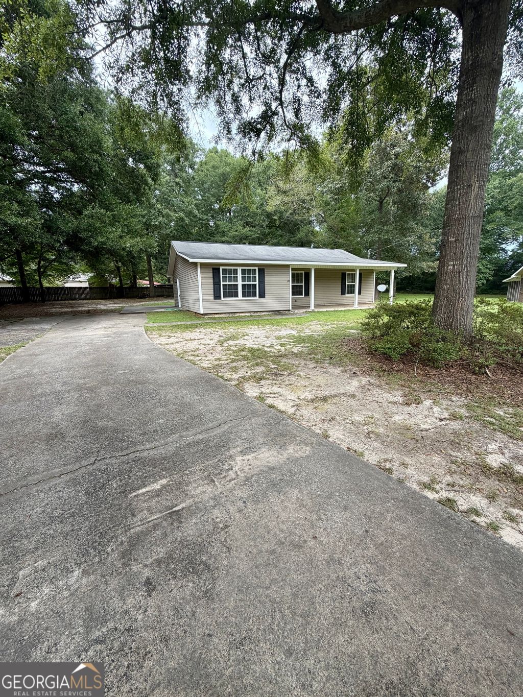 Photo of 513 Cherokee Court, Perry, GA 31069 (MLS # 10812973)
