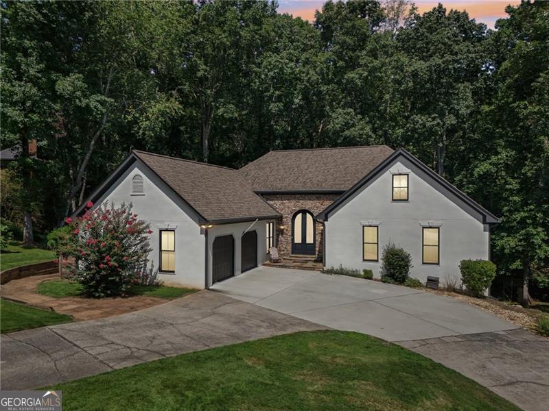 3325 Sweetwater DR