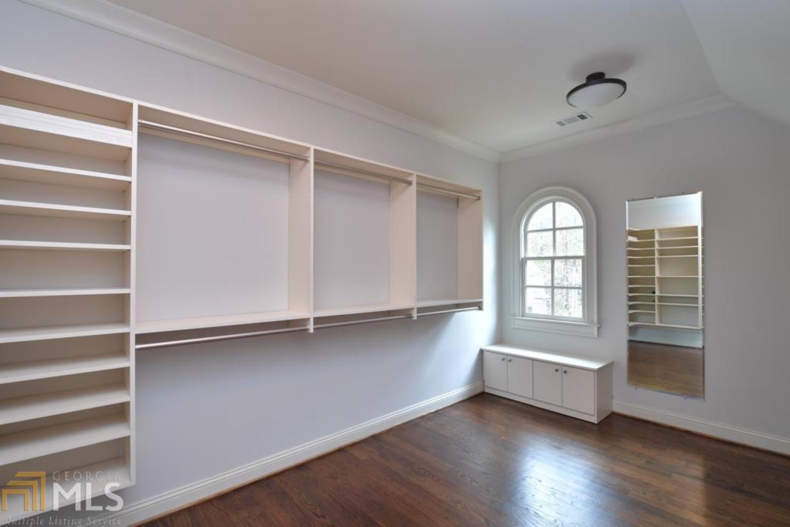 Vinings - Residential