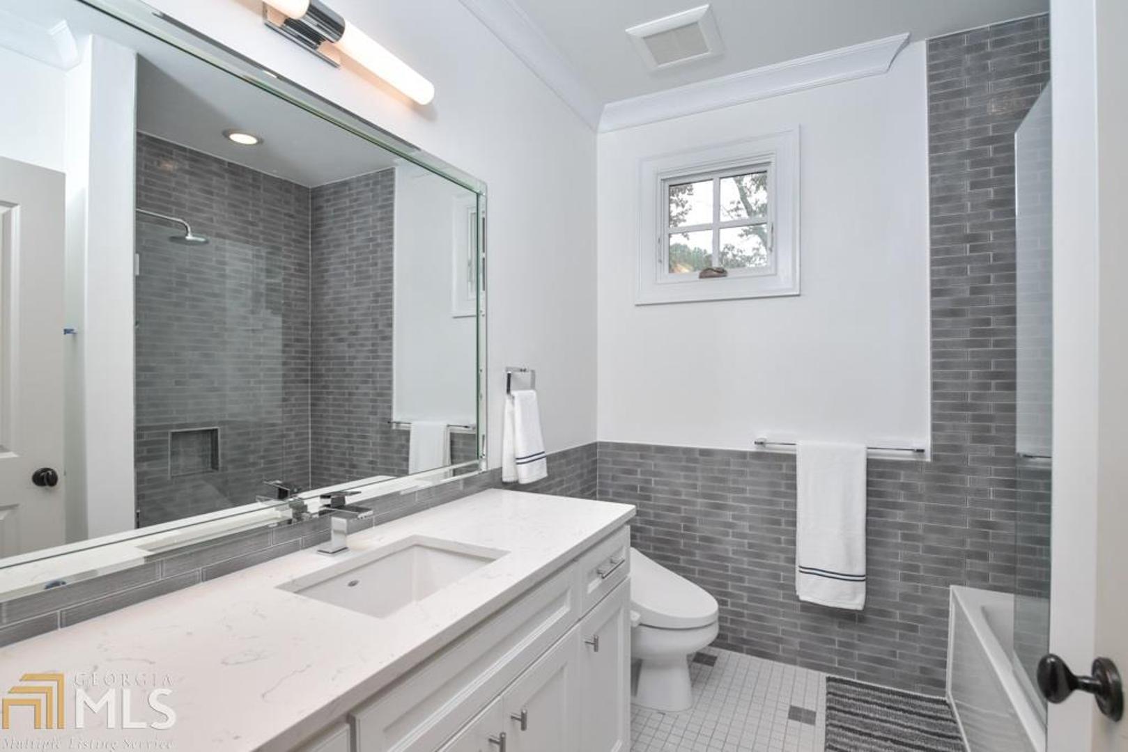 Vinings - Residential