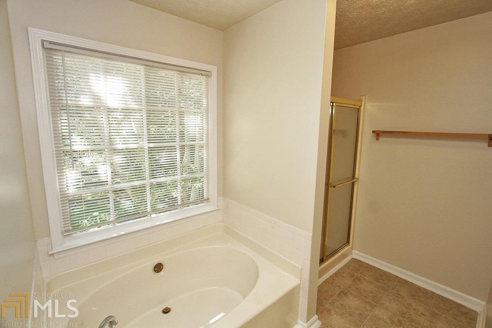 Charleston Lake - Residential Lease