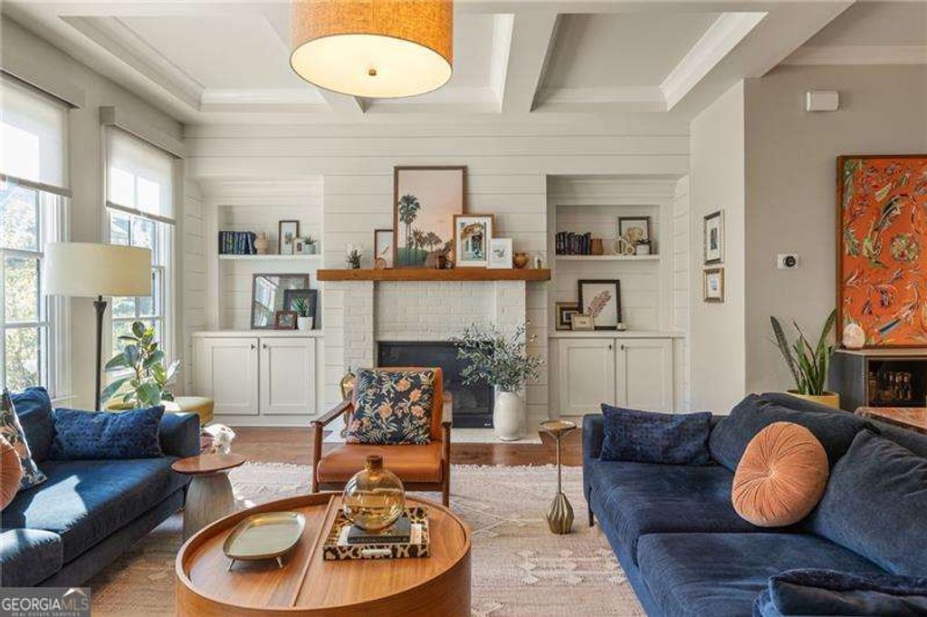 Photo of 2504 Skyland Drive NE #18, Brookhaven, GA 30319 (MLS # 10630377)