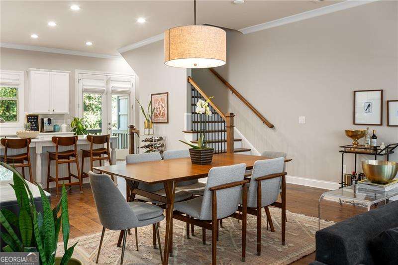 2504 Skyland DR NE 18