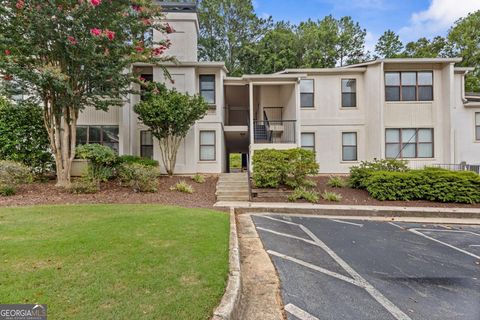 1502 Huntingdon Chase Atlanta GA 30350
