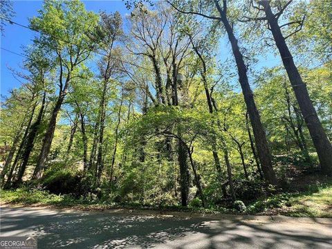 Photo of 2540 Stoney Brook Lane NE, Marietta, GA 30062 (MLS # 10620172)