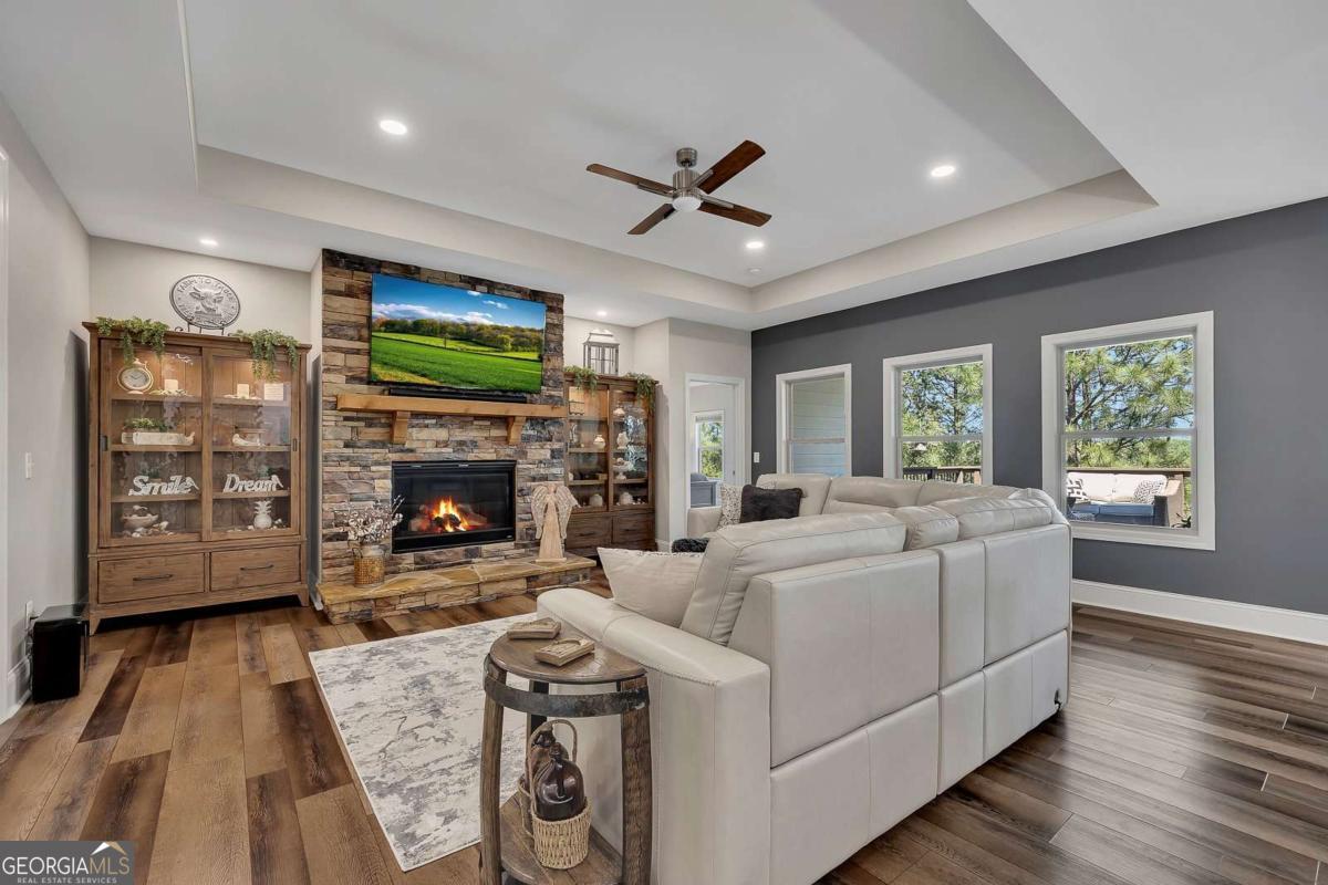 419 Canyon Creek LNDG