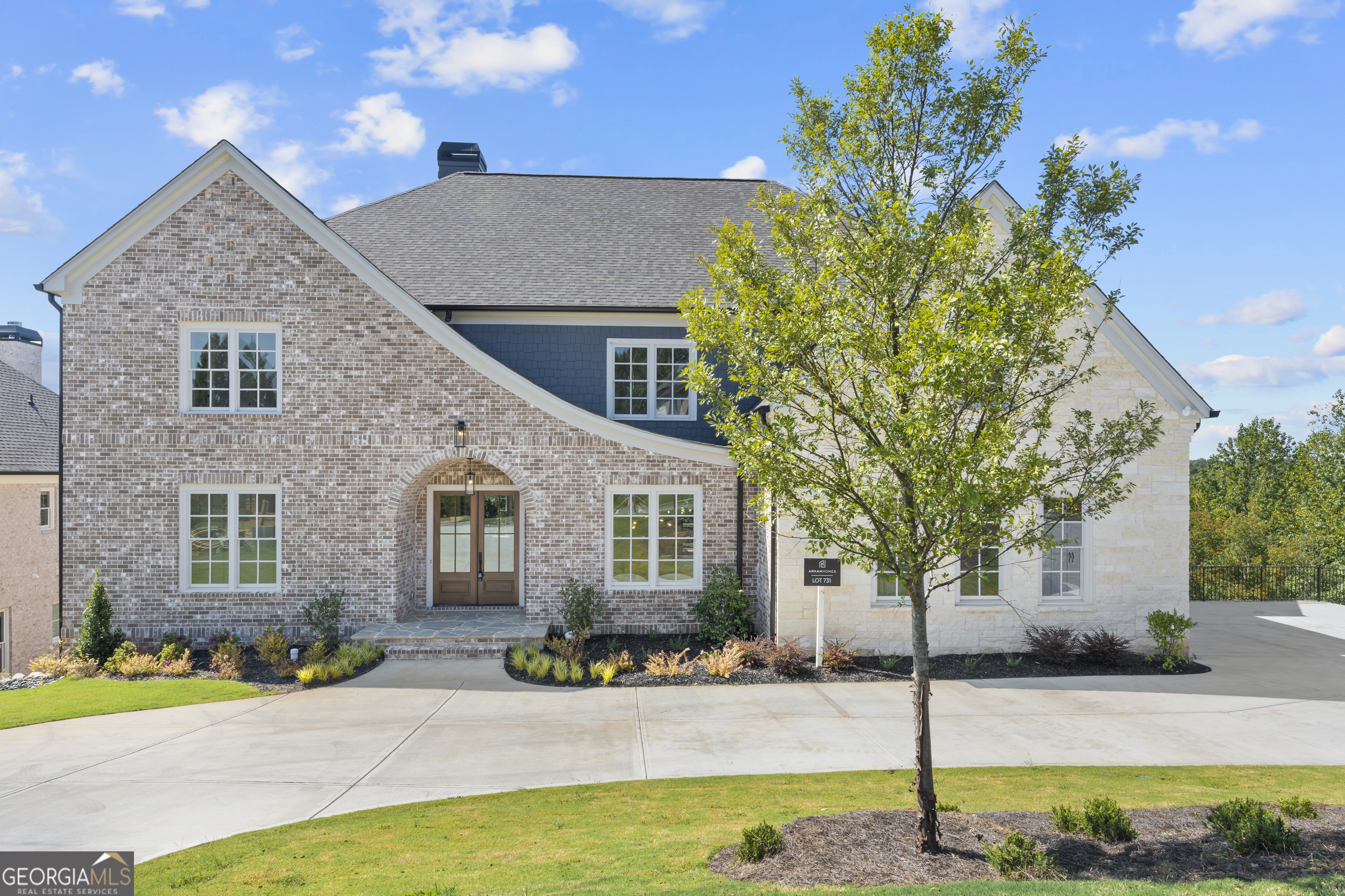 5753 Brendlynn DR