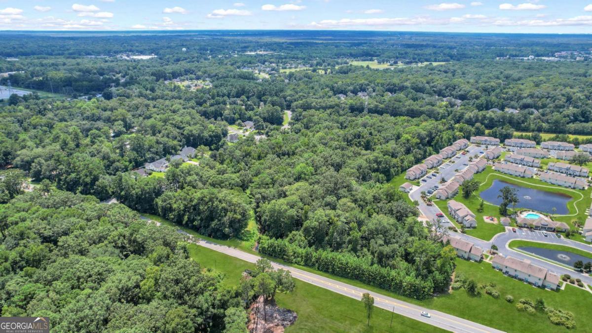 9.73 AC Little Neck RD
