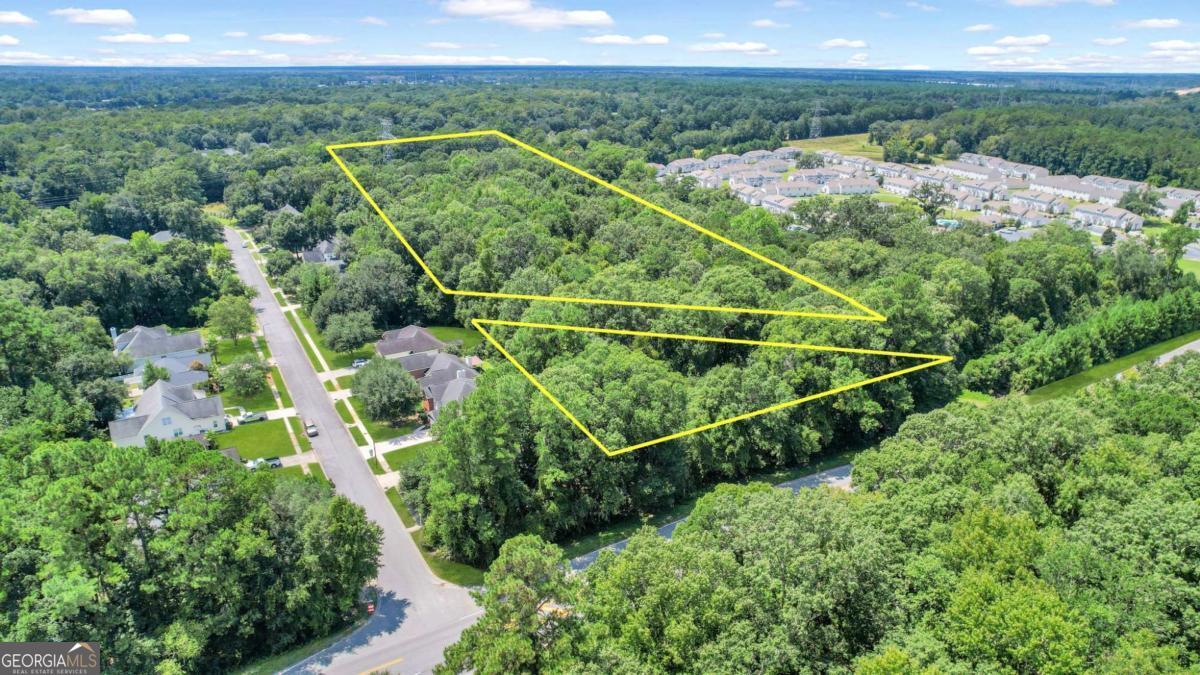 9.73 AC Little Neck RD