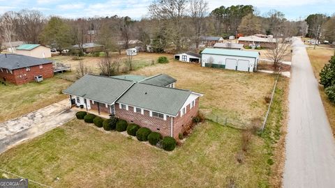 Photo of 5563 Pine Street, Lula, GA 30554 (MLS # 10654574)