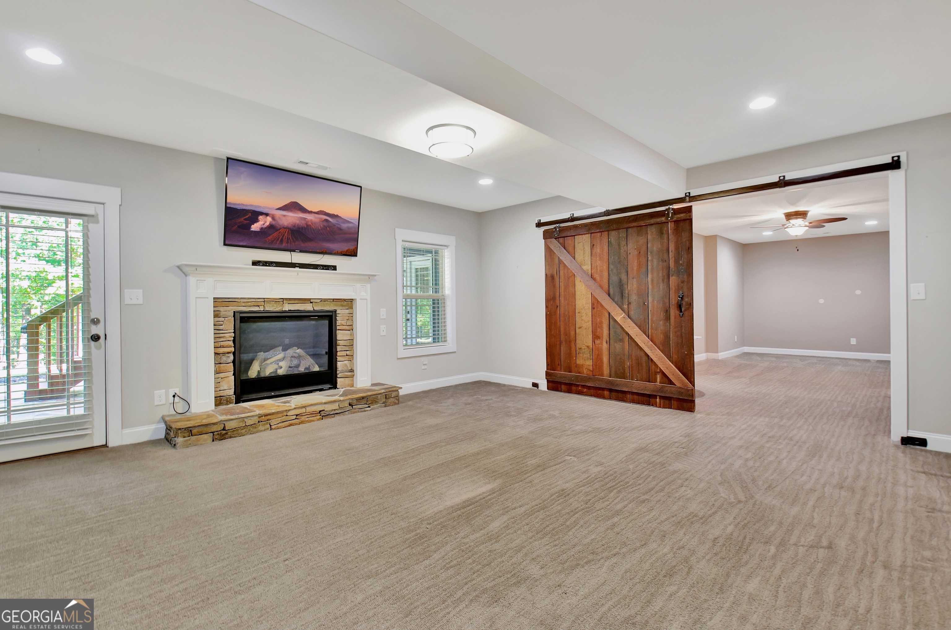 Tyrone, Georgia 30290, United States, 7 Bedrooms Bedrooms, ,5 BathroomsBathrooms,Residential,Active,25993