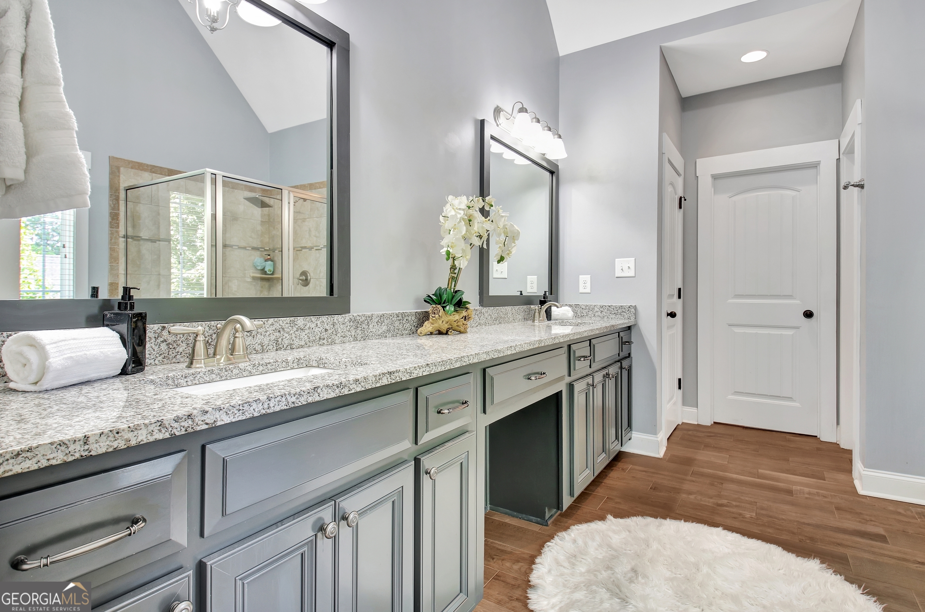 Tyrone, Georgia 30290, United States, 7 Bedrooms Bedrooms, ,5 BathroomsBathrooms,Residential,Active,25993