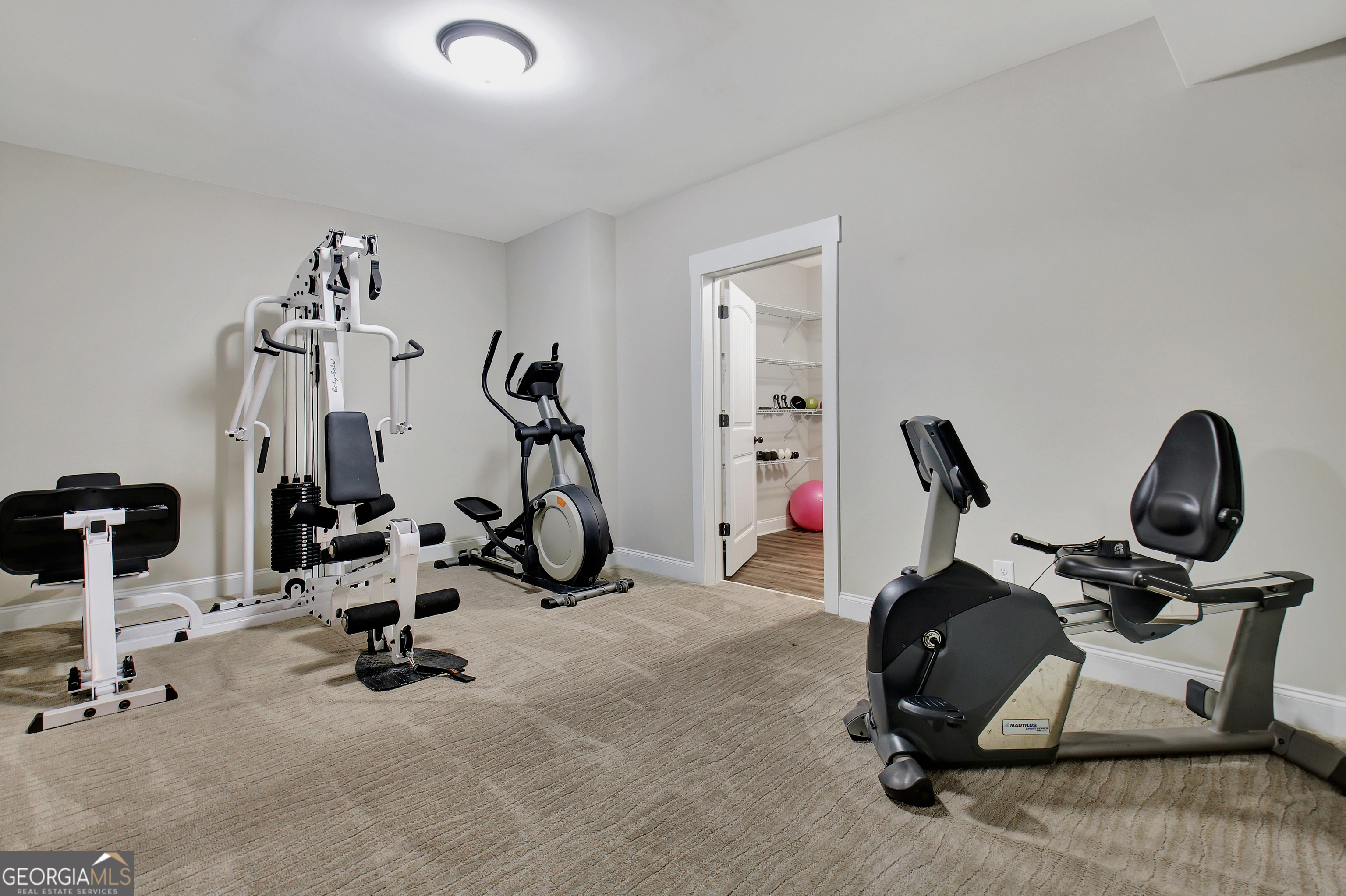 Tyrone, Georgia 30290, United States, 7 Bedrooms Bedrooms, ,5 BathroomsBathrooms,Residential,Active,25993