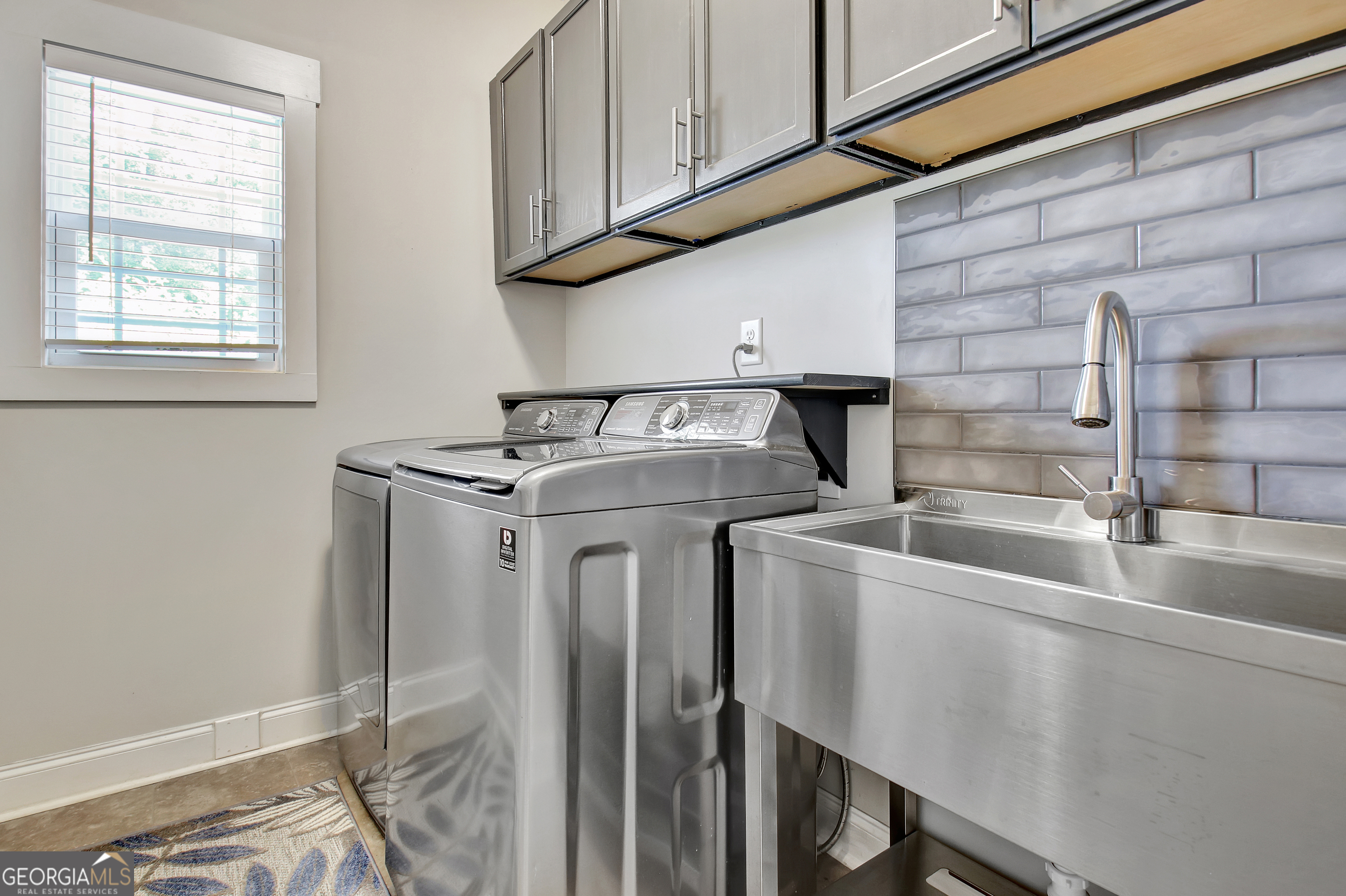 Tyrone, Georgia 30290, United States, 7 Bedrooms Bedrooms, ,5 BathroomsBathrooms,Residential,Active,25993