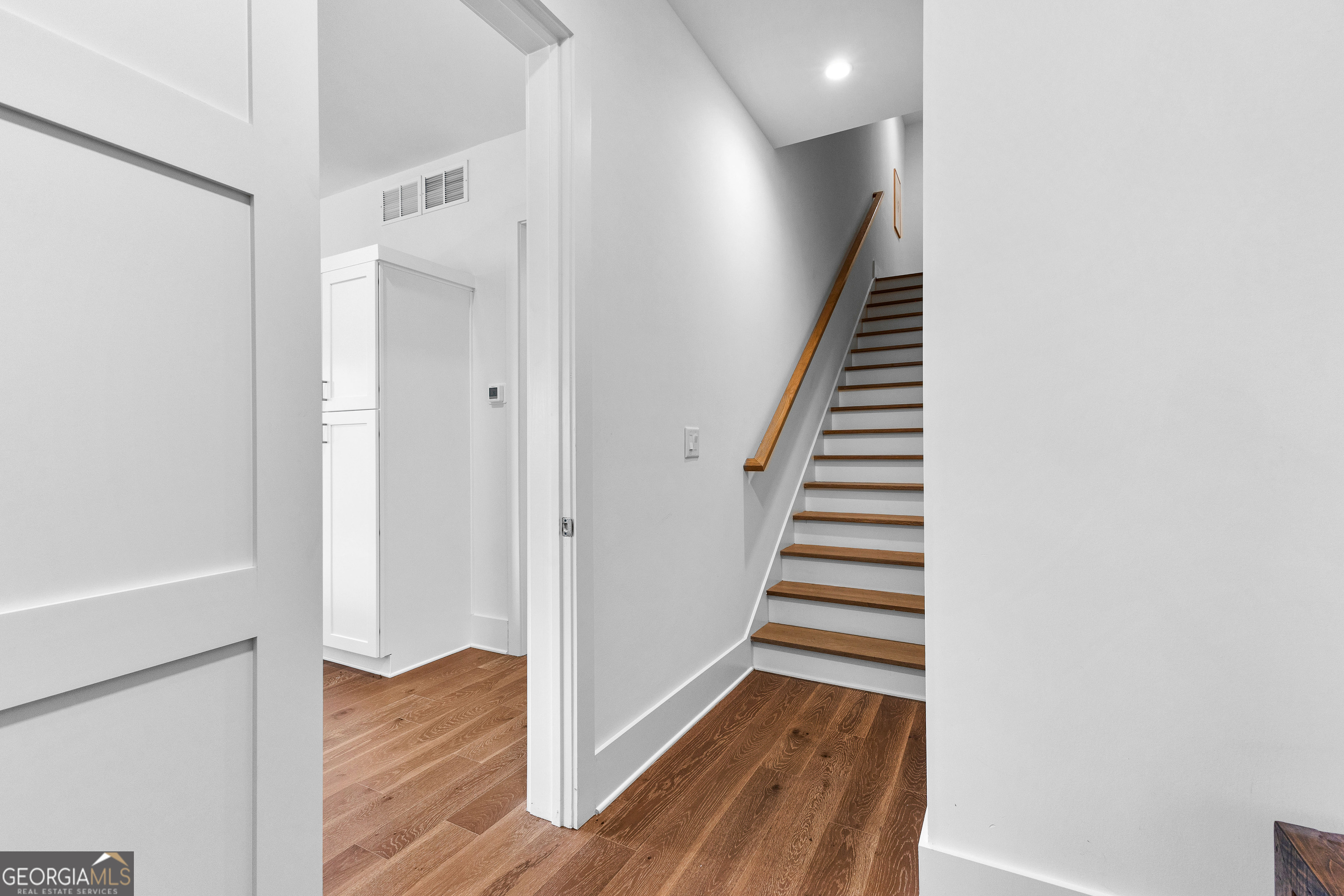 Photo 53 of 85 of 320 Arbor Garden CIR townhome