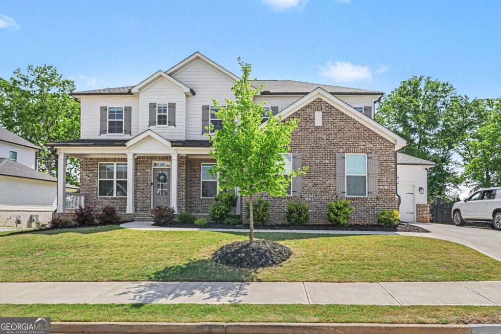 Photo of 228 Carmichael Drive, Canton, GA 30115 (MLS # 10742019)