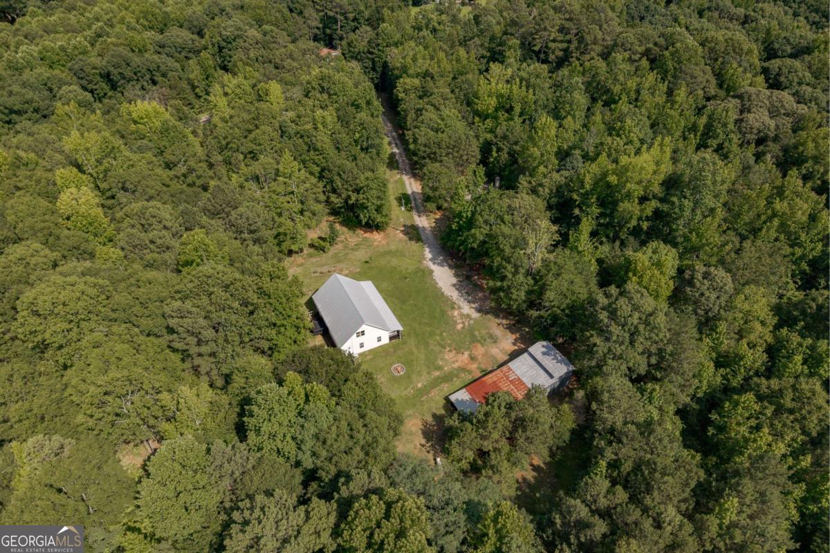 930 James Holcomb RD