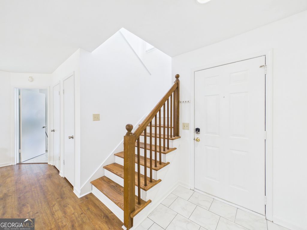 Photo of 1111 Cannongate Crossing SW, Marietta, GA 30064 (MLS # 10757636)
