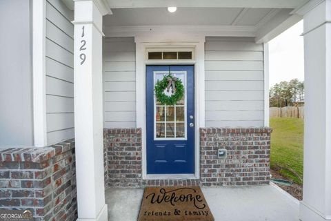 A home in Dawsonville