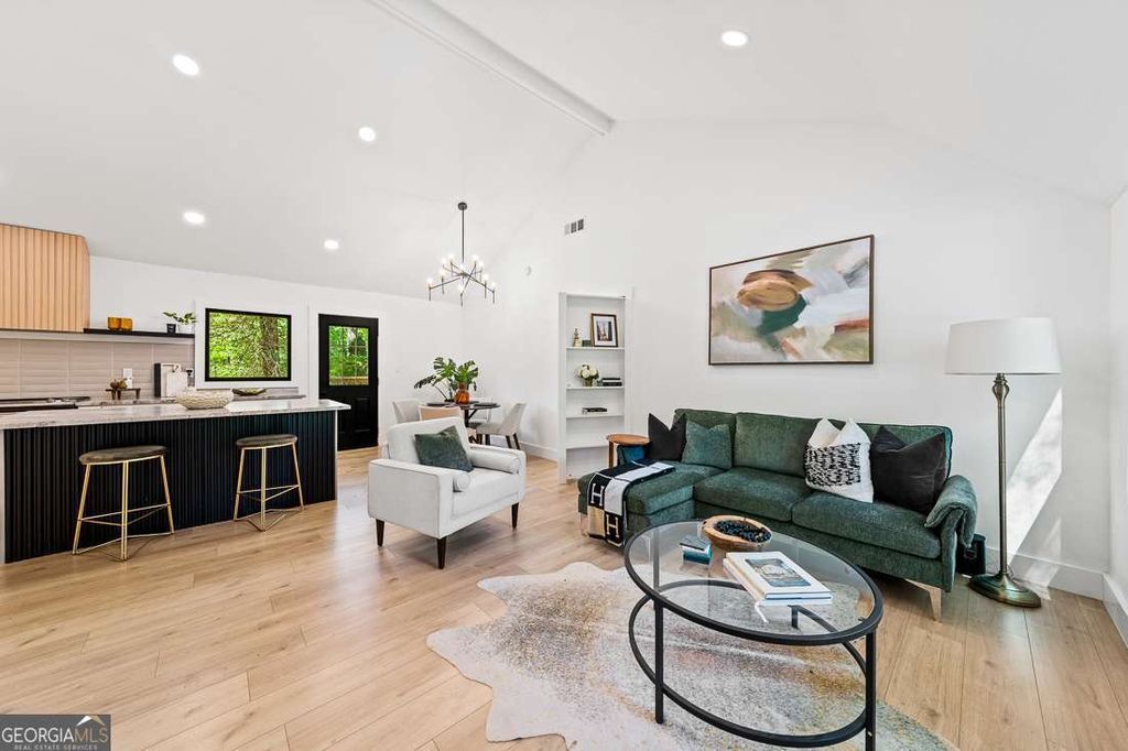 Photo of 1675 Avon Avenue SW, Atlanta, GA 30311 (MLS # 10663636)