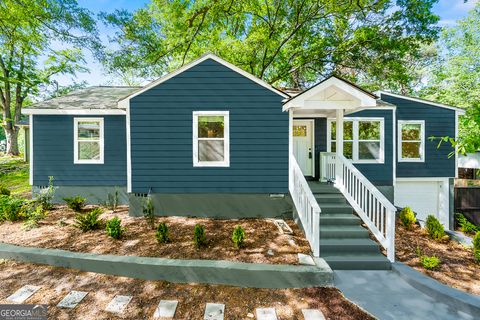 Photo of 1675 Avon Avenue SW, Atlanta, GA 30311 (MLS # 10663636)
