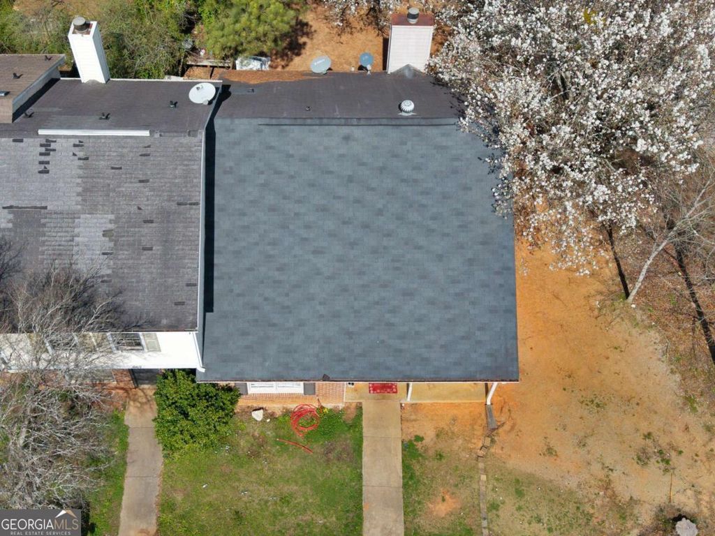 Photo of 660 Browning Lane SE, Conyers, GA 30013 (MLS # 10730681)