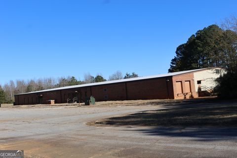 225 Clover AVE Comer GA 30629