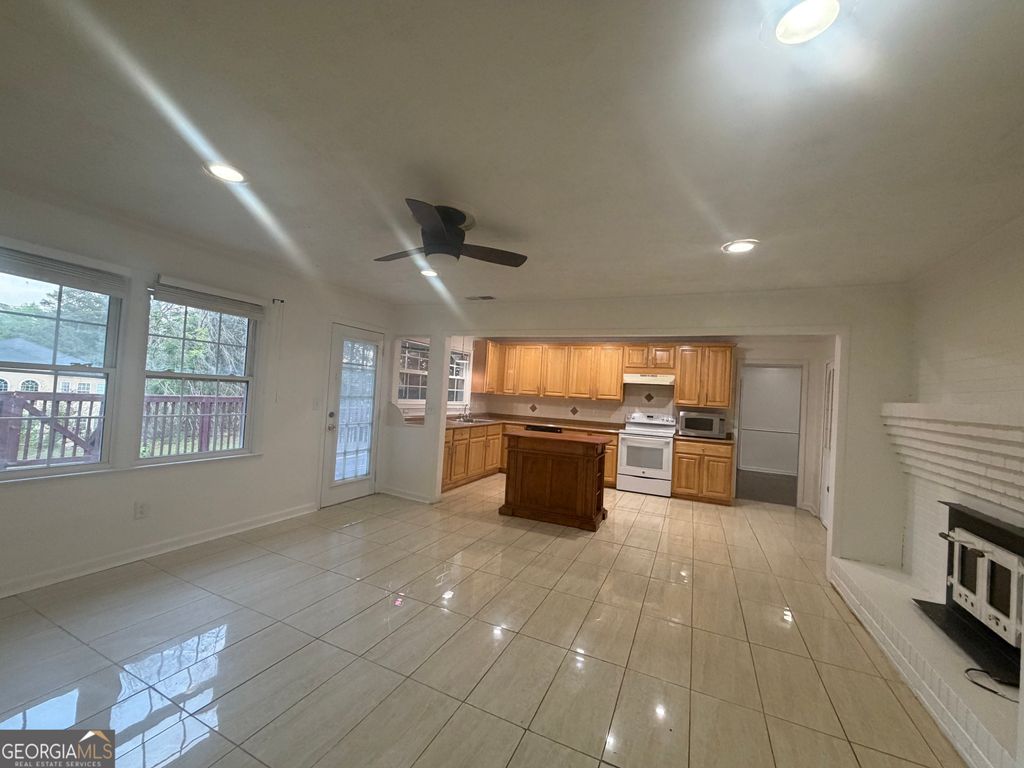 Photo of 981 Woodward Park Drive, Suwanee, GA 30024 (MLS # 10757531)