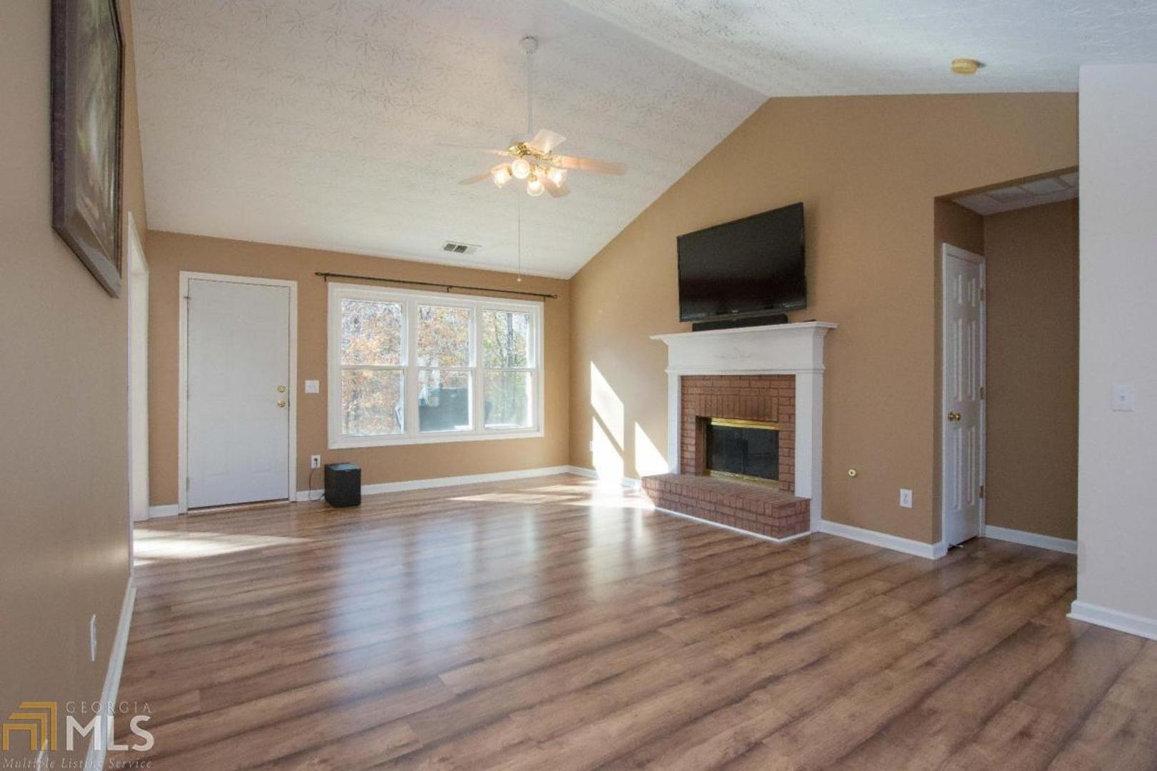 Meadow Glen - Residential