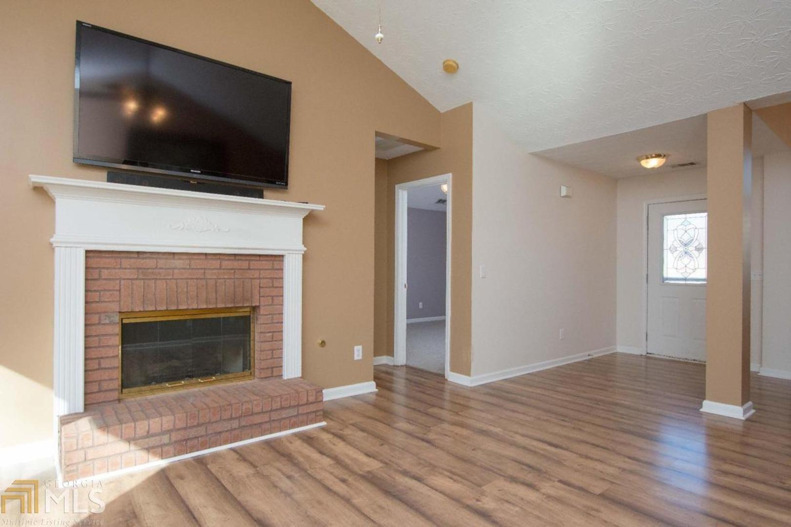Meadow Glen - Residential